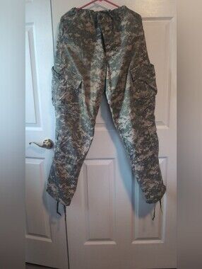 US Army ACU Digital Camo Cargo Combat Pants